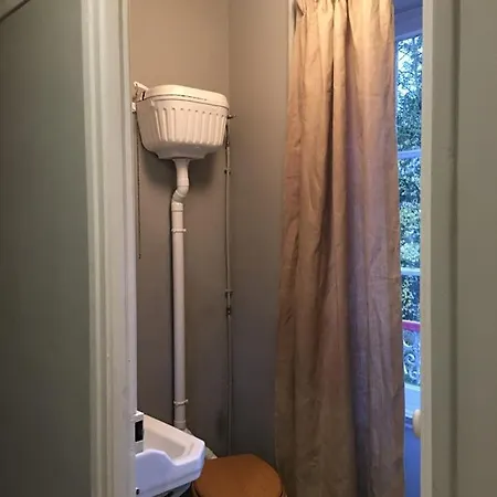 La Maison Landon فندق مبيت وإفطار *