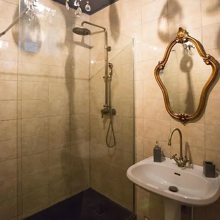 La Maison Landon فندق مبيت وإفطار